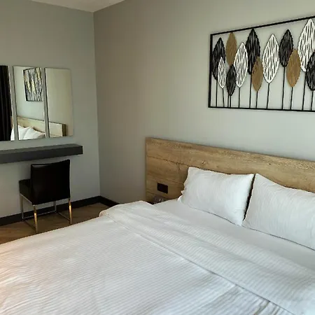 Z-suites Apart-hotel 4*