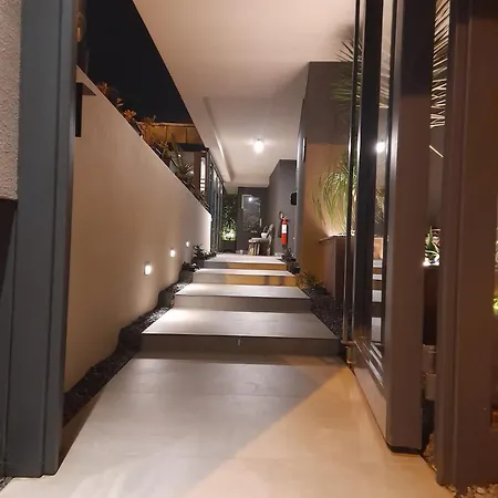 Z-suites Lägenhetshotell *