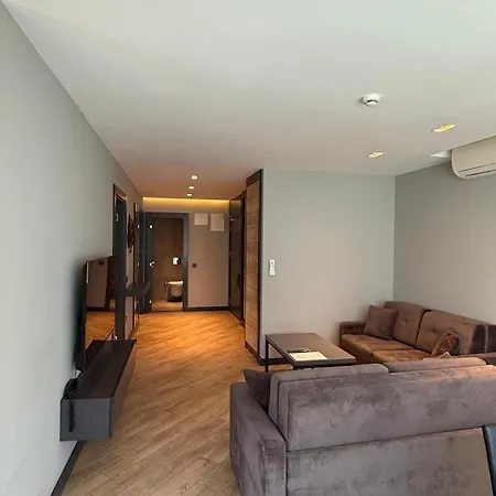 Hotel apartamentowy Z-suites *