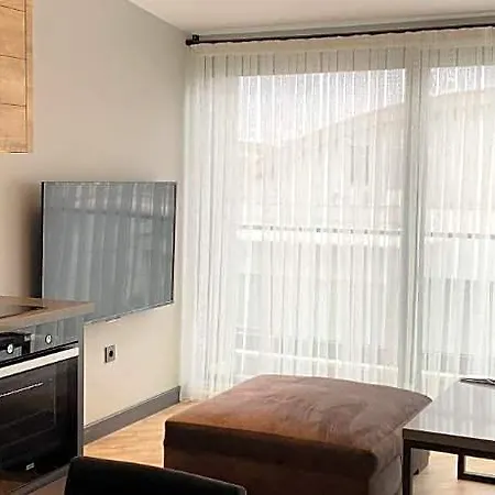 Z-suites Aparthotel 4*