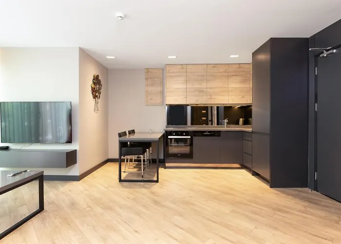 Z-suites Ξενοδοχείο με διαμερίσματα 4*