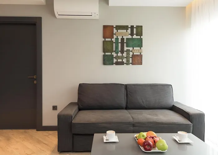 Ξενοδοχείο με διαμερίσματα Z-suites 4*