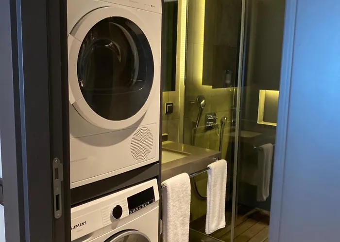 Ξενοδοχείο με διαμερίσματα Z-suites 4*