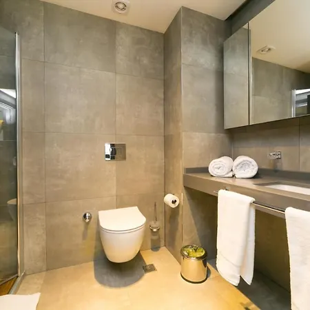 Z-suites 4*