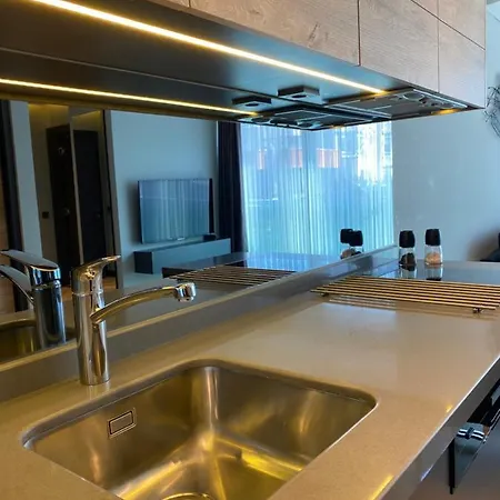 Z-suites 4*